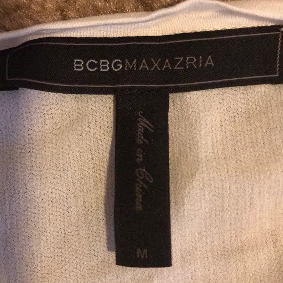 white top - Picture 2 of 4